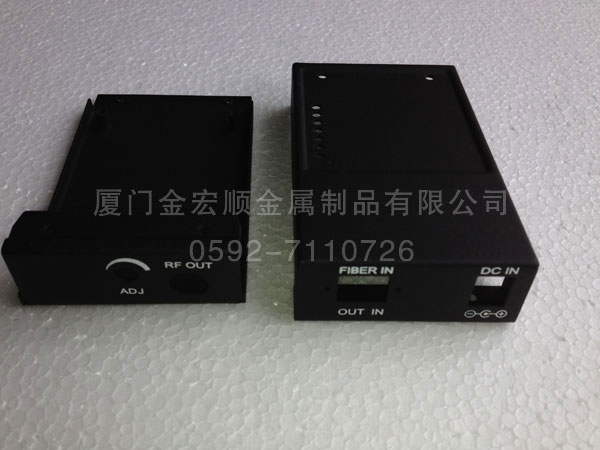 交換機(jī)、收發(fā)器網(wǎng)管機(jī)箱系列1